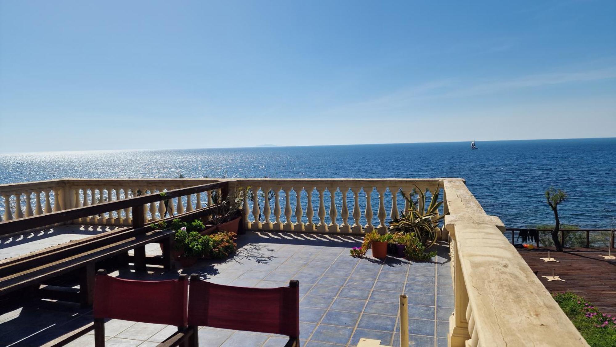 Cala Dei Mori Aparthotel Livorno Exterior photo