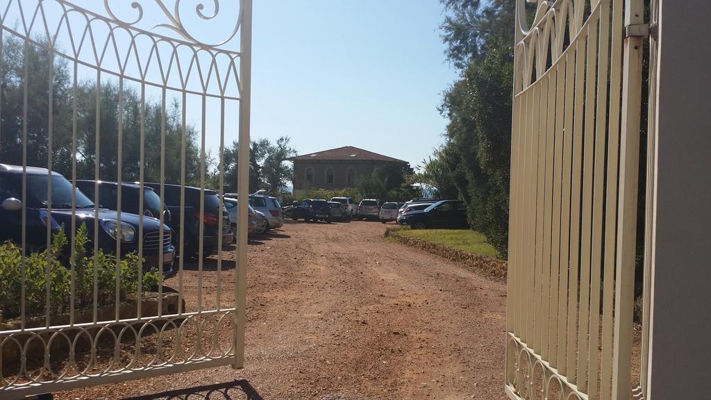 Cala Dei Mori Aparthotel Livorno Exterior photo